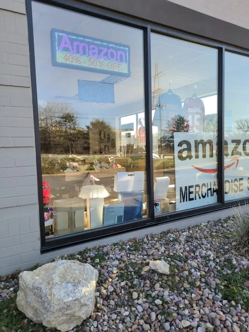 Amazon Liquidation Store in Overland Park, KS