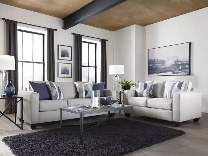 Corporate Rentals Clearance Center in Savage, MD