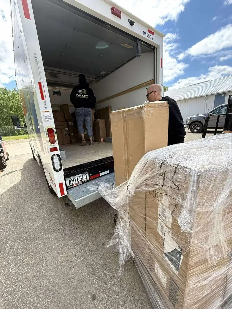 Pallet Liquidation Depot in Oshkosh, WI