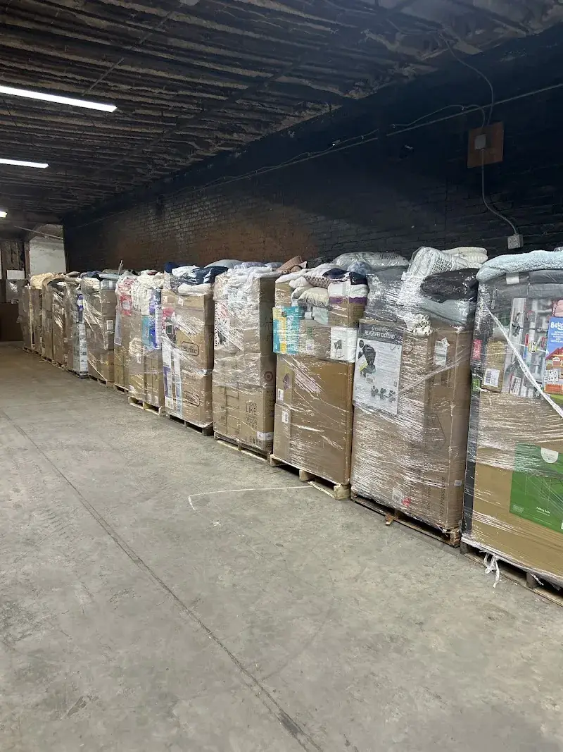 S&S bargain wholesale in Shippensburg, PA
