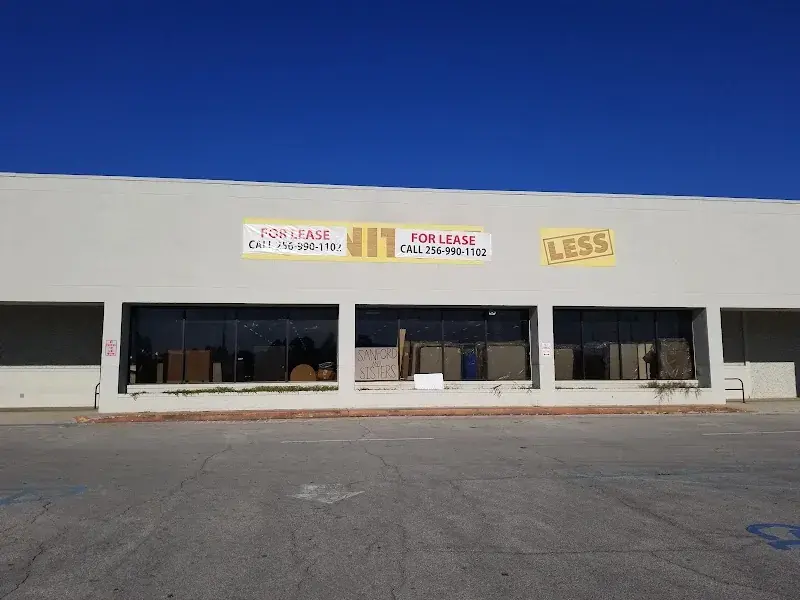 Sanford & Sisters - WHOLESALE + LIQUIDATION + RETAIL in Scottsboro, AL