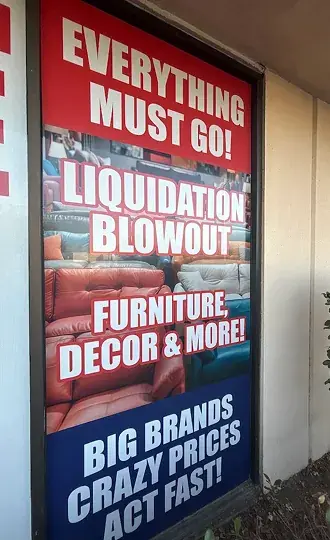 Selectify Discount and Liquidation Store in Los Angeles, CA