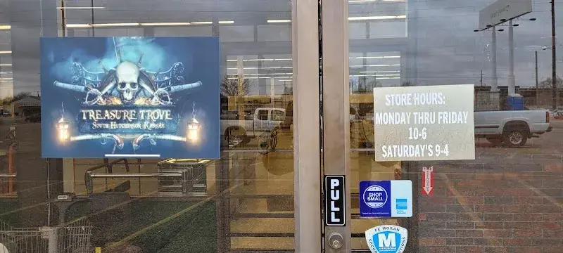 Simply Good Overstocks (Treasure Trove - Discount Liquidation Store - South Hutchinson) in South Hutchinson, KS