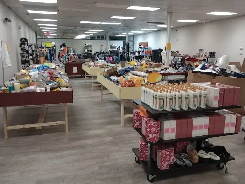 Yahya's Liquidation Store in Webster City, IA